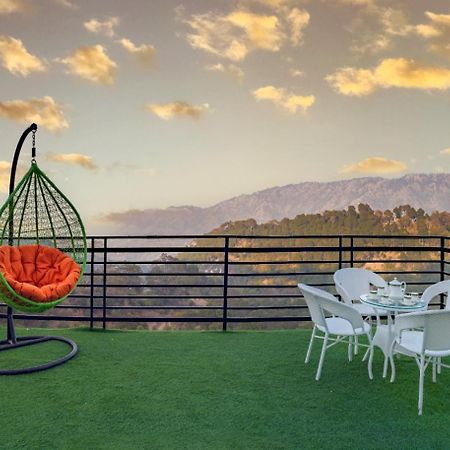 קסאולי Himalyan Basera I Pvt Balcony I Serviced Apt I By Exotic Stays מראה חיצוני תמונה